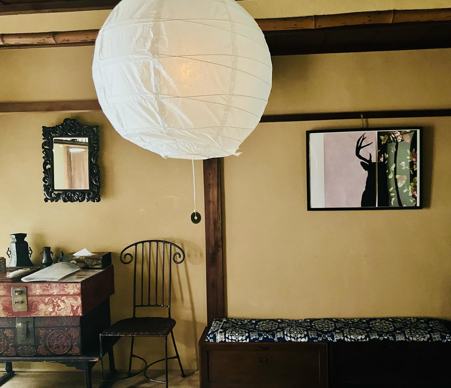 2018年の夏に宿泊されたイタリア人の現代アーティスト、ミケ ...